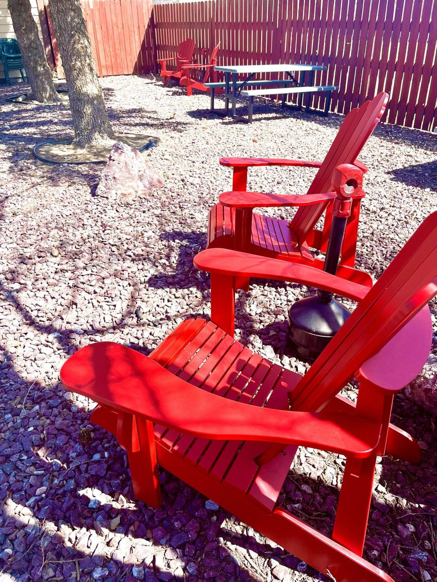 Red Bear Inn إنيس المظهر الخارجي الصورة